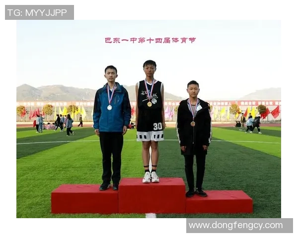 嘉兴足球队奋勇争先努力拼搏追逐梦想的青春故事
